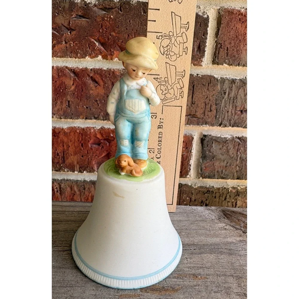 Vintage‎ 1981 Holly Hobbie Robbie Porcelain Sculpted Bell WWA Designers Coll EUC
